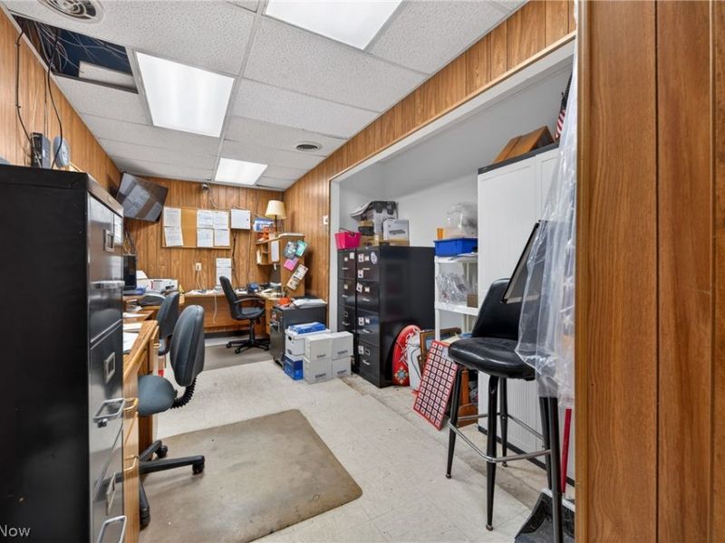 7459 Columbus Road NE, Louisville, OH 44641 Photo 17