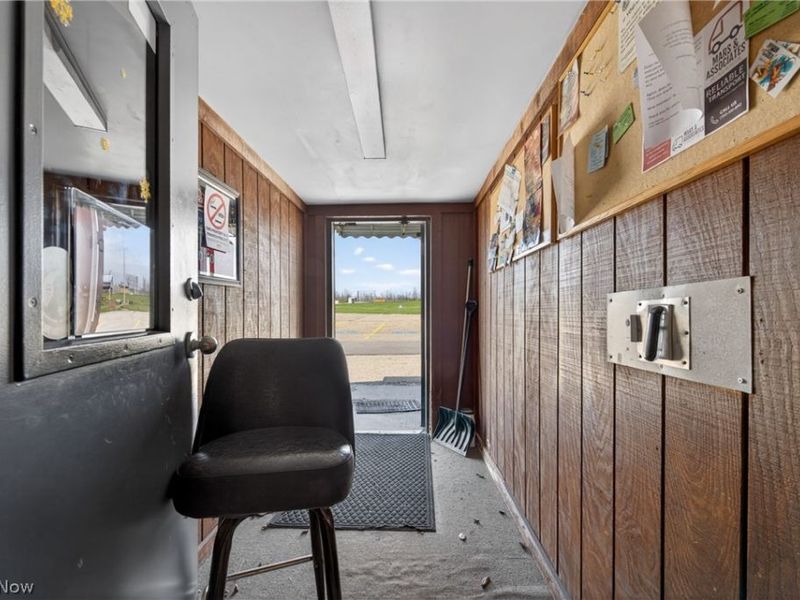 7459 Columbus Road NE, Louisville, OH 44641 Photo 19