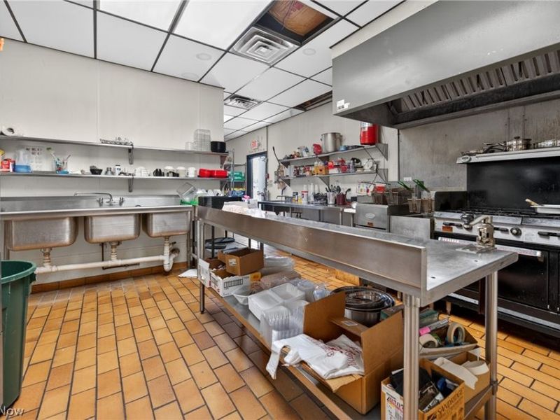 7459 Columbus Road NE, Louisville, OH 44641 Photo 25