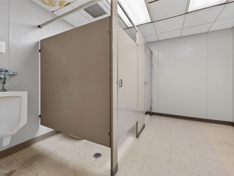 7459 Columbus Road NE, Louisville, OH 44641 Photo 36