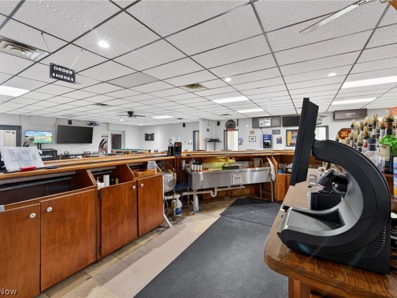 7459 Columbus Road NE, Louisville, OH 44641 Photo 8