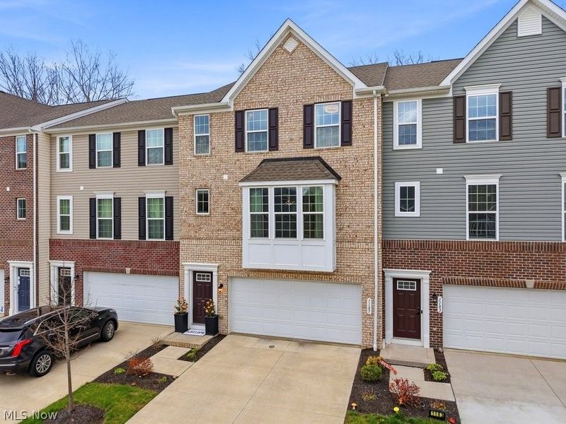 1185 Bean Lane , Cuyahoga Falls, OH 44313 Photo 2