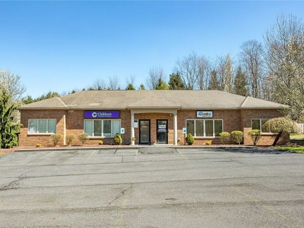 204 Spruce Dr., Slippery Rock, PA 16057