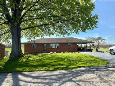 141 Green Acres Road, Mt Sterling, KY 40353
