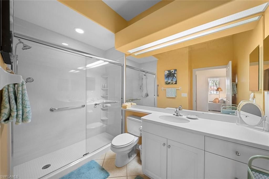 8641 Piazza Del Lago Cir, Unit 202, Estero, FL 33928 Photo