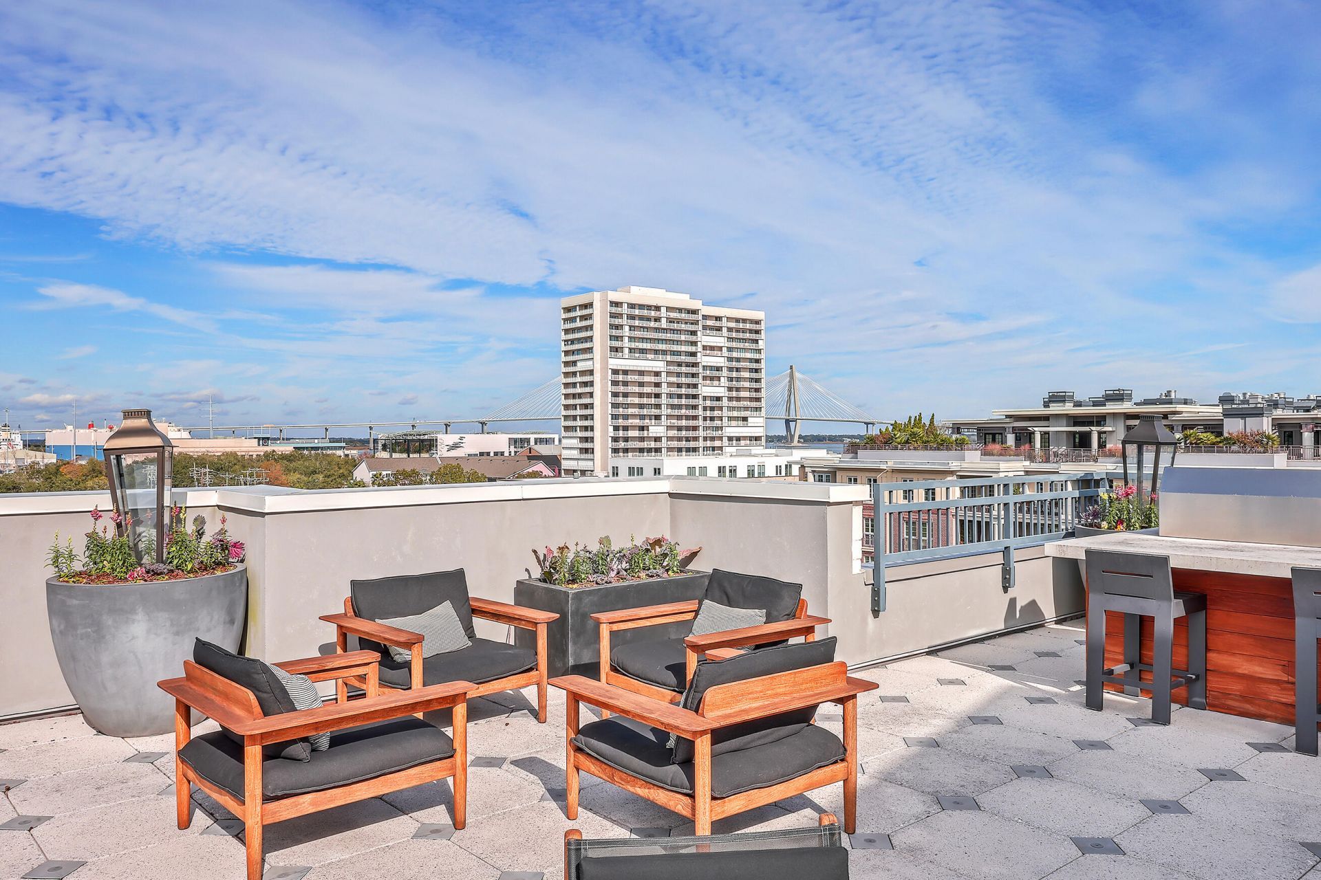 5 Gadsdenboro Street Photo 31