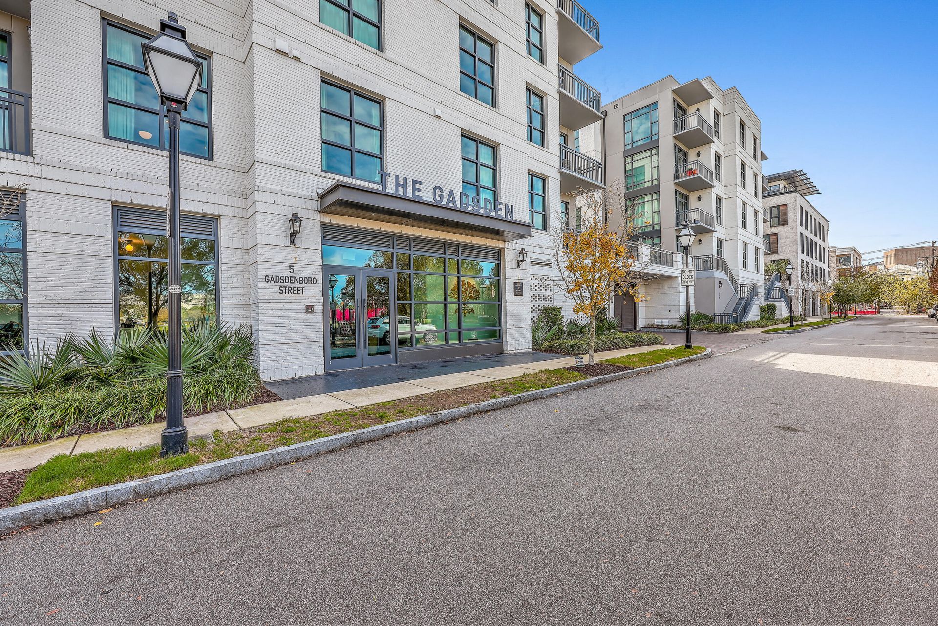 5 Gadsdenboro Street Photo 37