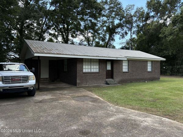 3312 Mcnair Drive, Moss Point, MS 39563