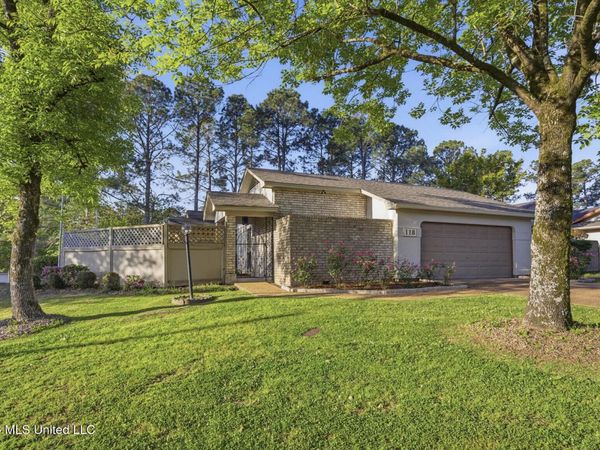 118 Caribbean Cove, Clinton, MS 39056