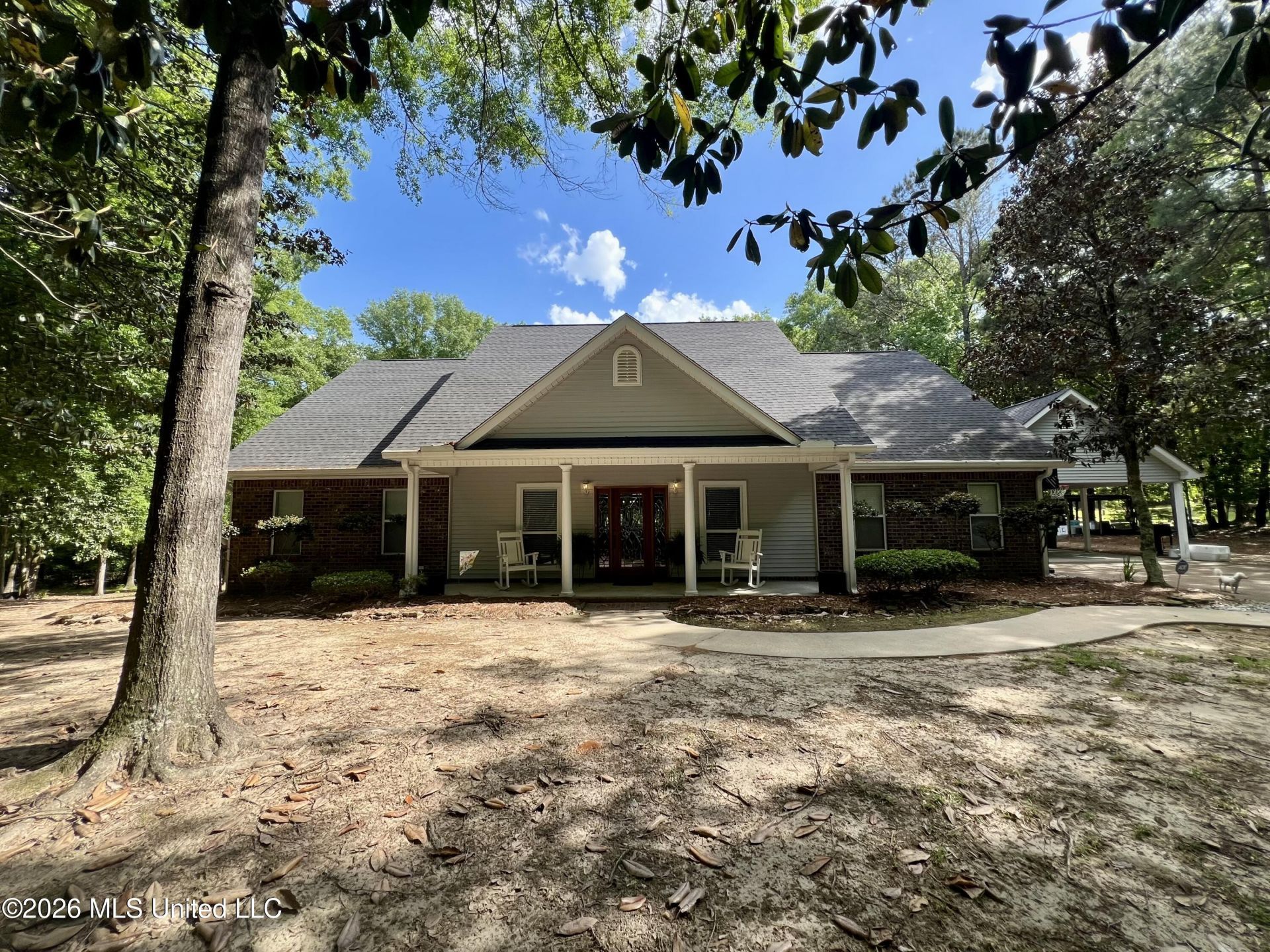 2076 County Line Road, Summit, MS 39666 Main Photo