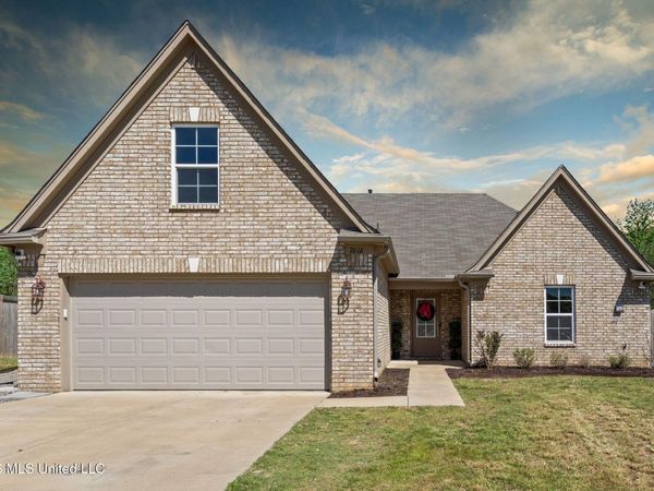 7616 Ridgefield Drive, Horn Lake, MS 38637