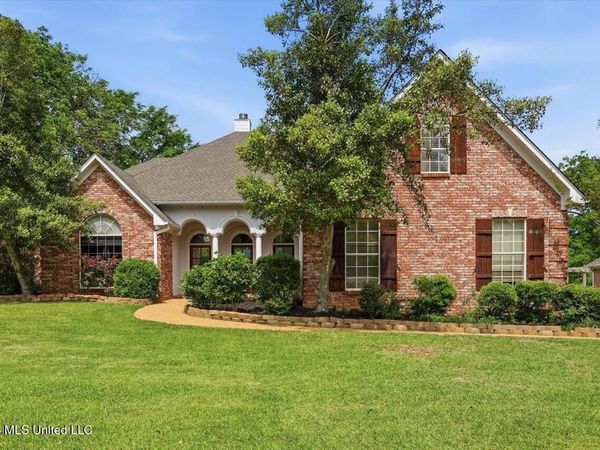 95 Woodlands Green Drive, Brandon, MS 39047