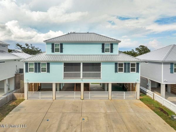 95 Phillip Street, Bay Saint Louis, MS 39520