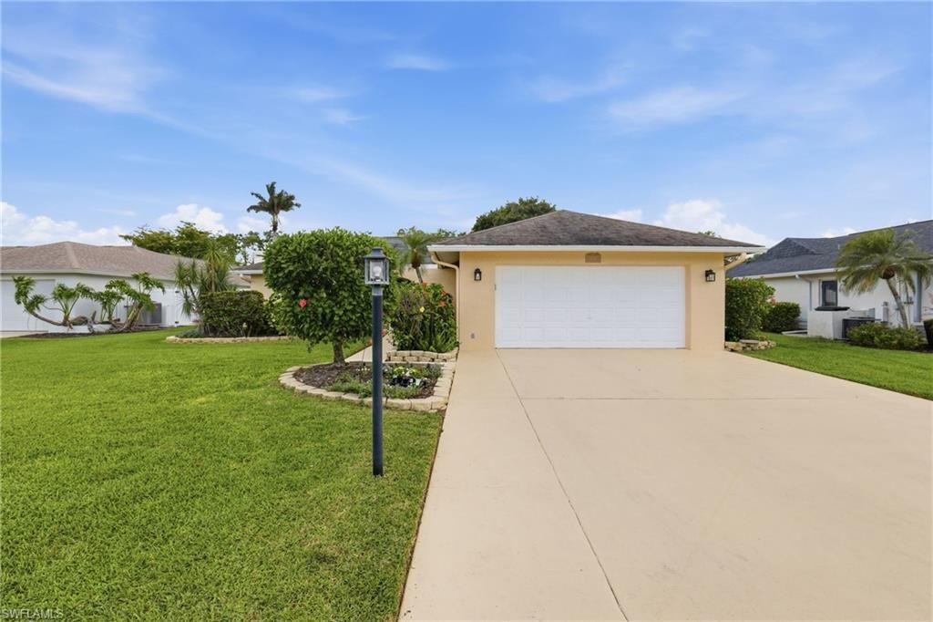 1579 Sautern Dr, Fort Myers, FL 33919 Photo