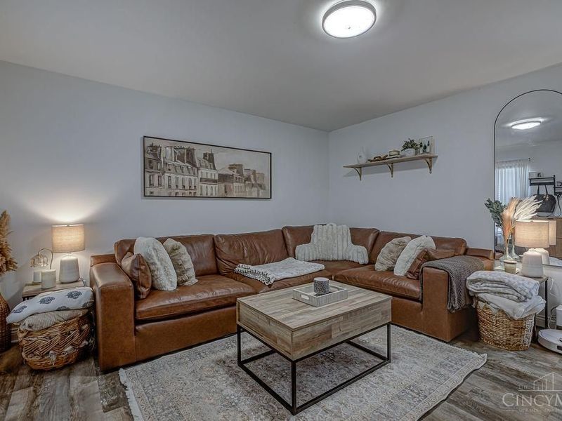 9906 Wiscasset, Colerain Township, OH 45251 Photo 3