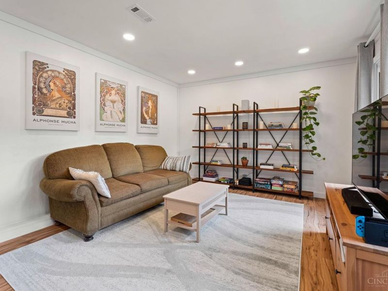 4636 Ashtree Drive, Cincinnati, OH 45223 Photo 3