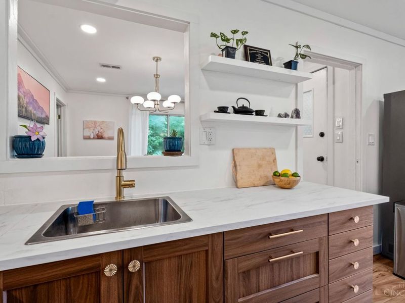 4636 Ashtree Drive, Cincinnati, OH 45223 Photo 7