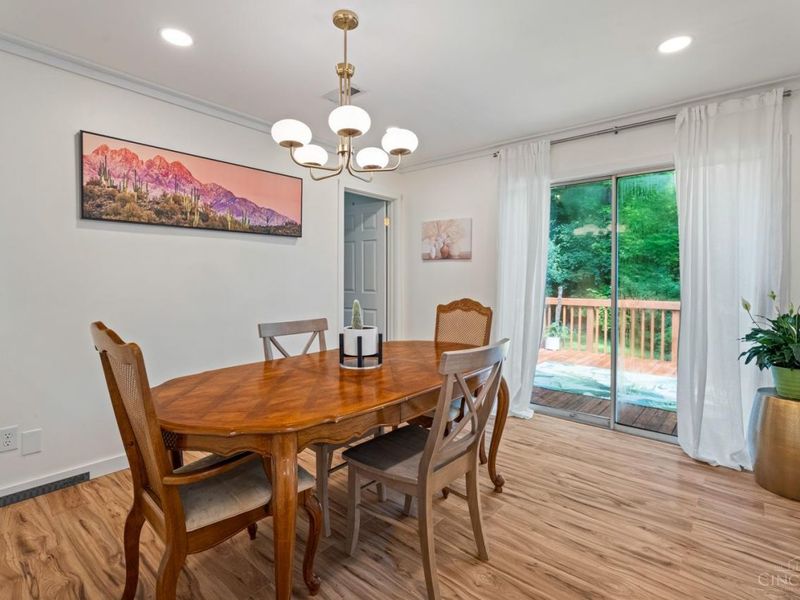 4636 Ashtree Drive, Cincinnati, OH 45223 Photo 9