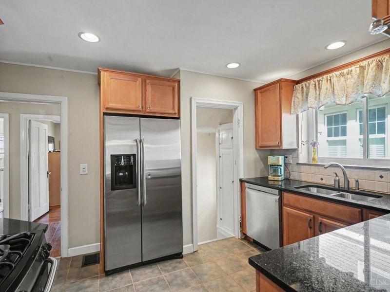 3522 Harrow Avenue, Cincinnati, OH 45209 Photo 9