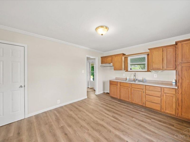 106 Center Street, Franklin Twp, OH 45121 Photo 7