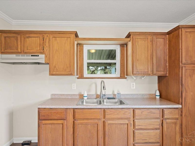 106 Center Street, Franklin Twp, OH 45121 Photo 9