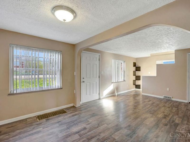 9629 Mount Nebo Road, Miami Twp, OH 45052 Photo 5