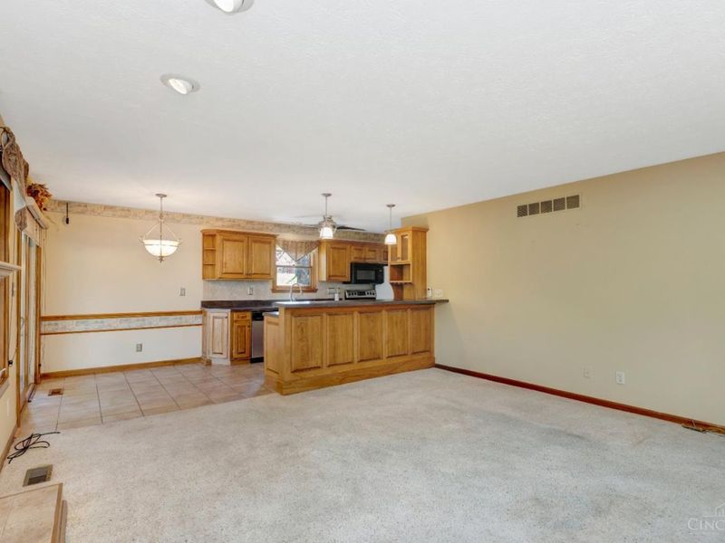 3566 Sandal Lane, Cincinnati, OH 45248 Photo 17