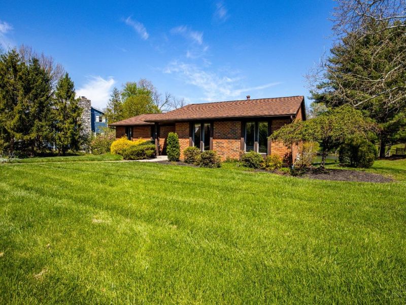 3566 Sandal Lane, Cincinnati, OH 45248 Photo 3