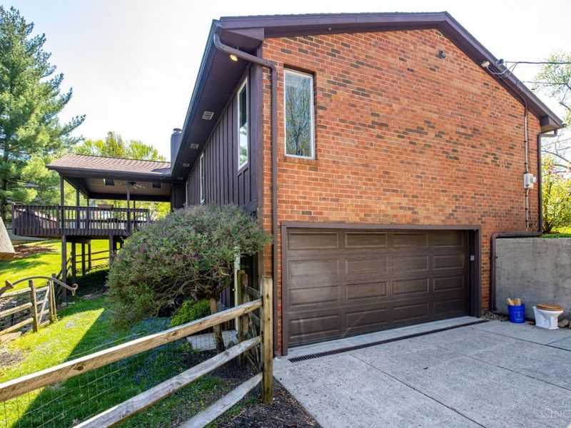 3566 Sandal Lane, Cincinnati, OH 45248 Photo 43