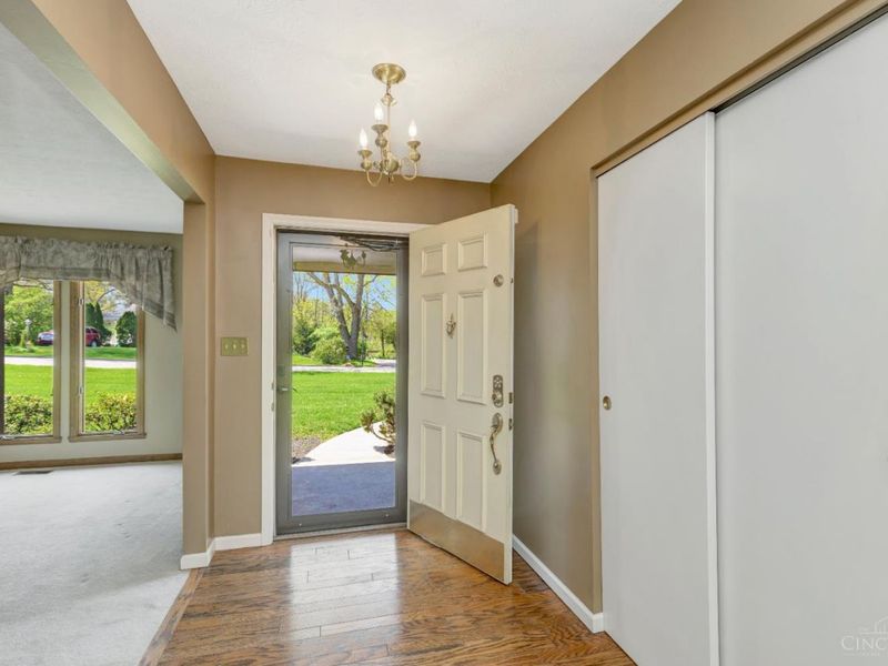 3566 Sandal Lane, Cincinnati, OH 45248 Photo 7