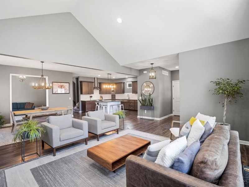 802 Monarch Court, Union Twp, OH 45152 Photo 9