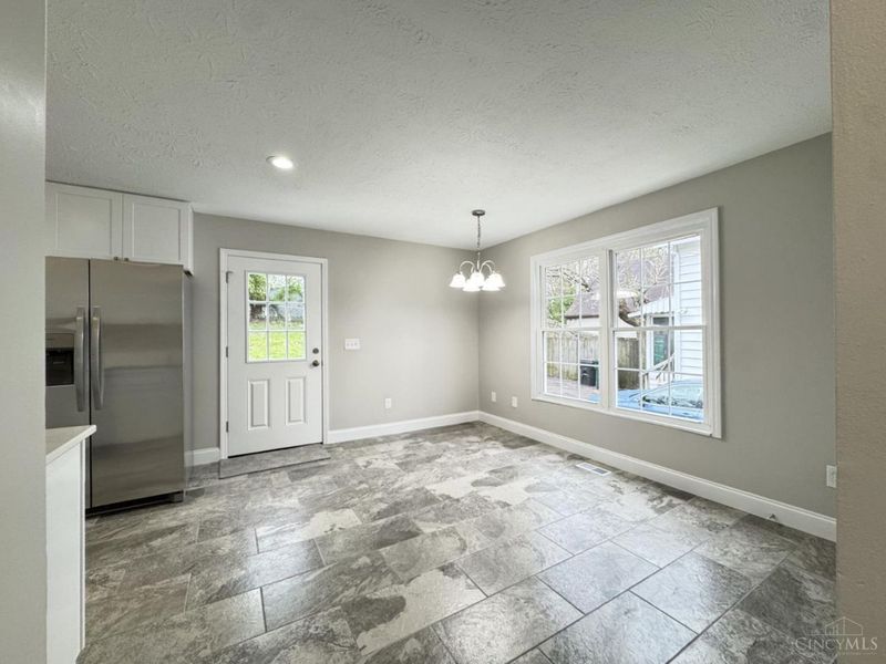 5426 Whetsel, Cincinnati, OH 45227 Photo 24