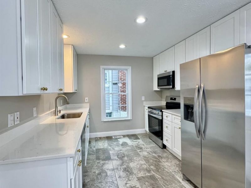 5426 Whetsel, Cincinnati, OH 45227 Photo 26