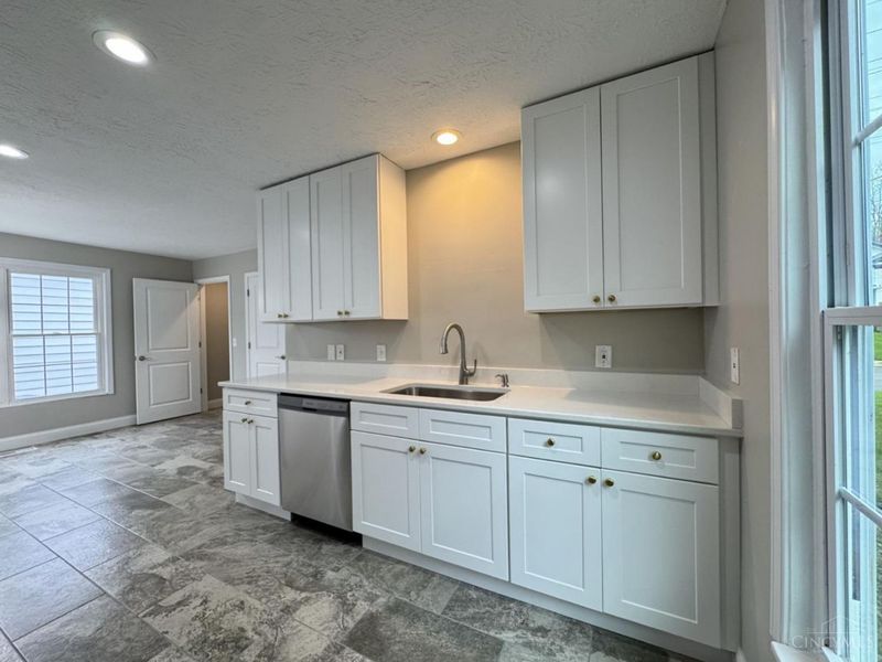 5426 Whetsel, Cincinnati, OH 45227 Photo 27