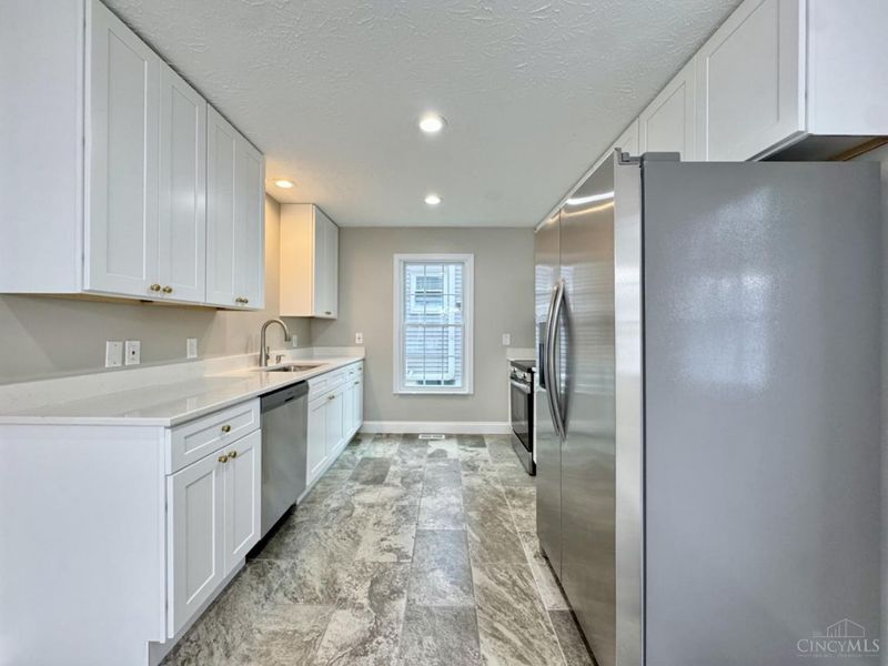 5426 Whetsel, Cincinnati, OH 45227 Photo 31