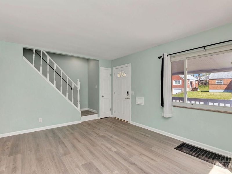 3041 Crestmoor Lane, Green Township, OH 45238 Photo 11