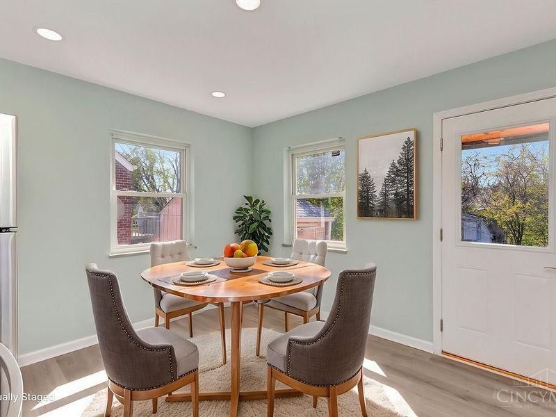 3041 Crestmoor Lane, Green Township, OH 45238 Photo 13