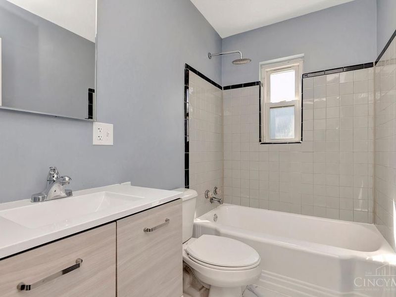 3041 Crestmoor Lane, Green Township, OH 45238 Photo 16