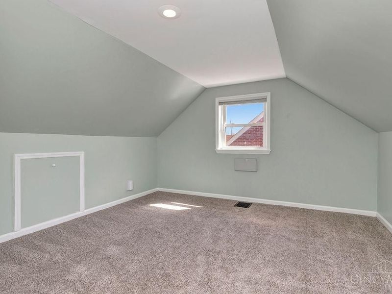 3041 Crestmoor Lane, Green Township, OH 45238 Photo 22