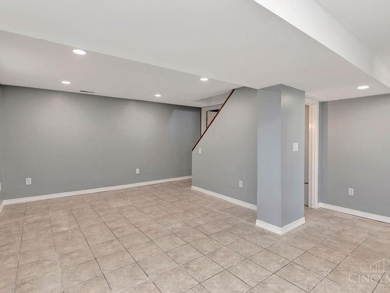 3041 Crestmoor Lane, Green Township, OH 45238 Photo 25