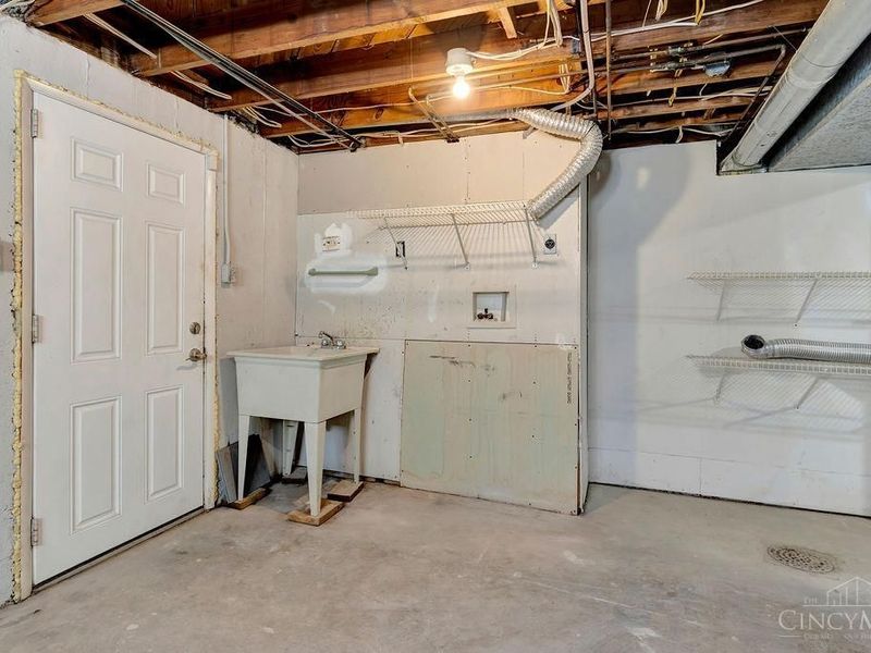 3041 Crestmoor Lane, Green Township, OH 45238 Photo 28