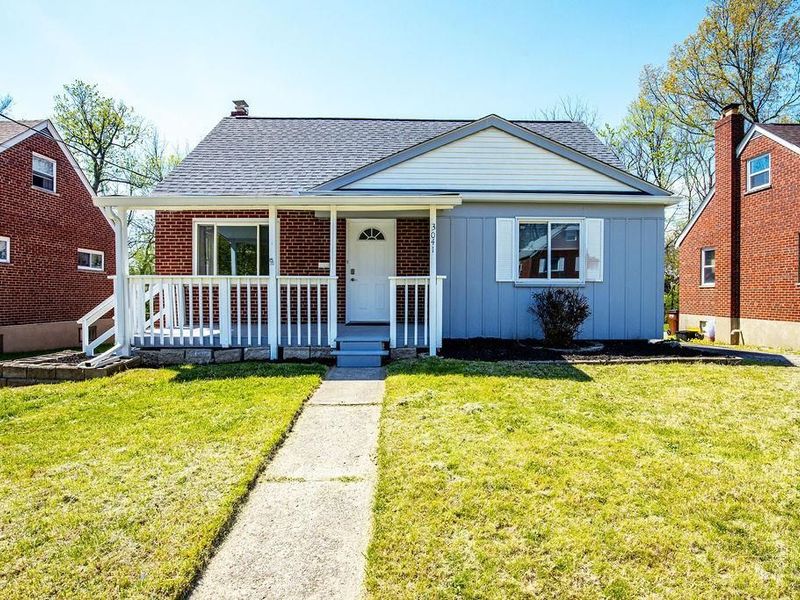 3041 Crestmoor Lane, Green Township, OH 45238 Photo 3