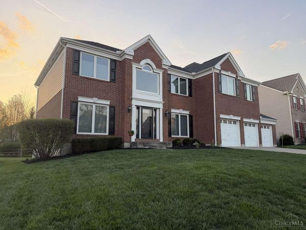 121 Beckworth Way, Springboro, OH 45066