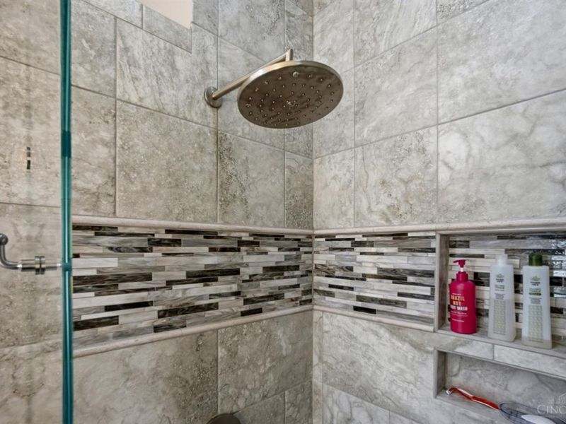 3667 Carpenters Green Lane, Blue Ash, OH 45241 Photo 29