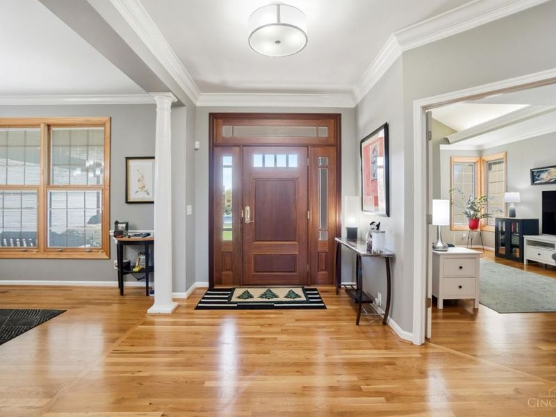 3667 Carpenters Green Lane, Blue Ash, OH 45241 Photo 3