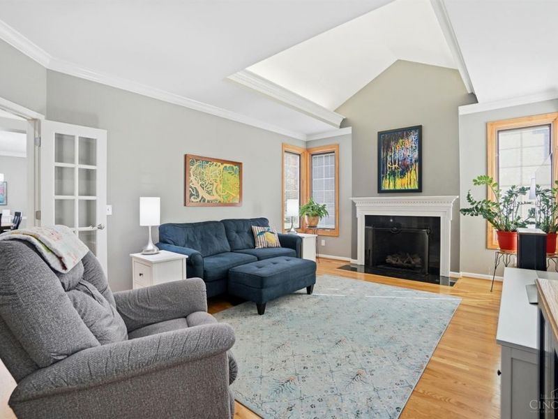 3667 Carpenters Green Lane, Blue Ash, OH 45241 Photo 6