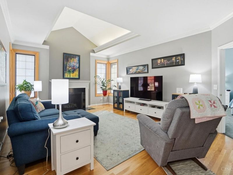 3667 Carpenters Green Lane, Blue Ash, OH 45241 Photo 7