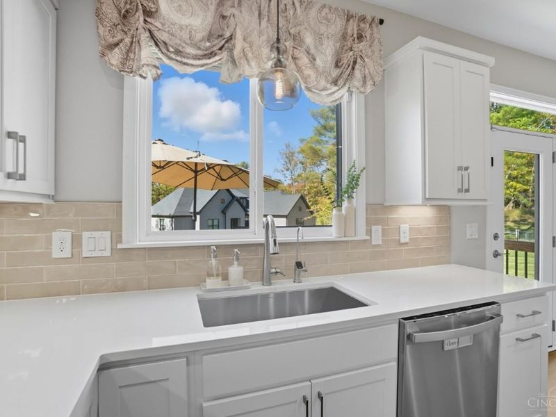 9907 Kensington Lane, Deerfield Twp., OH 45040 Photo 16