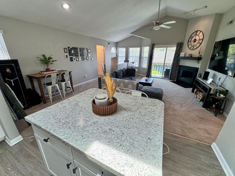 241 Queens Crossing, Centerville, OH 45458 Photo 10