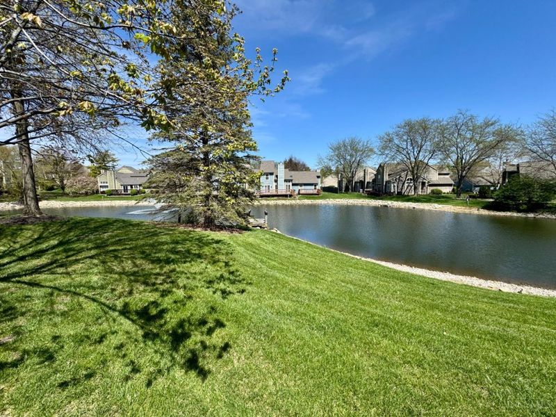 241 Queens Crossing, Centerville, OH 45458 Photo 2